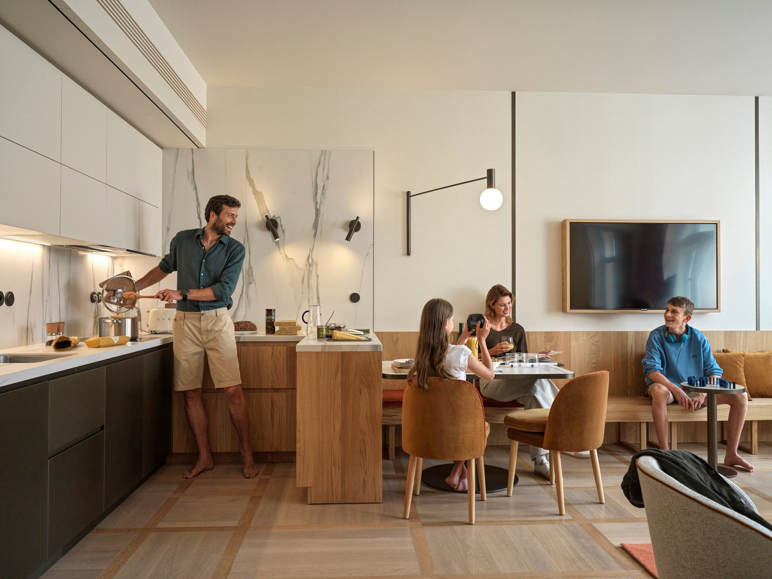 Family in One Bedroom Suite in The Julius Prague 