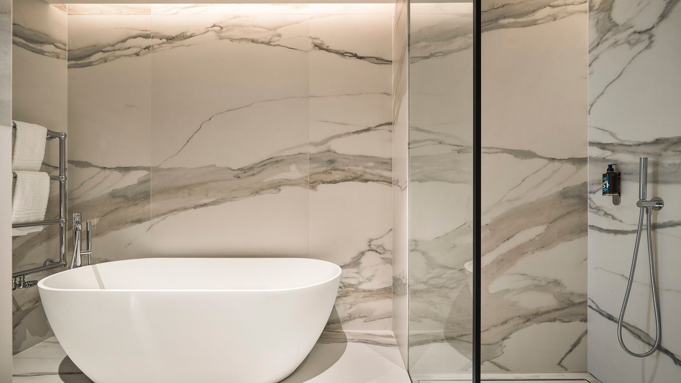 Bathtub in Deluxe Suite in The Julius Prague