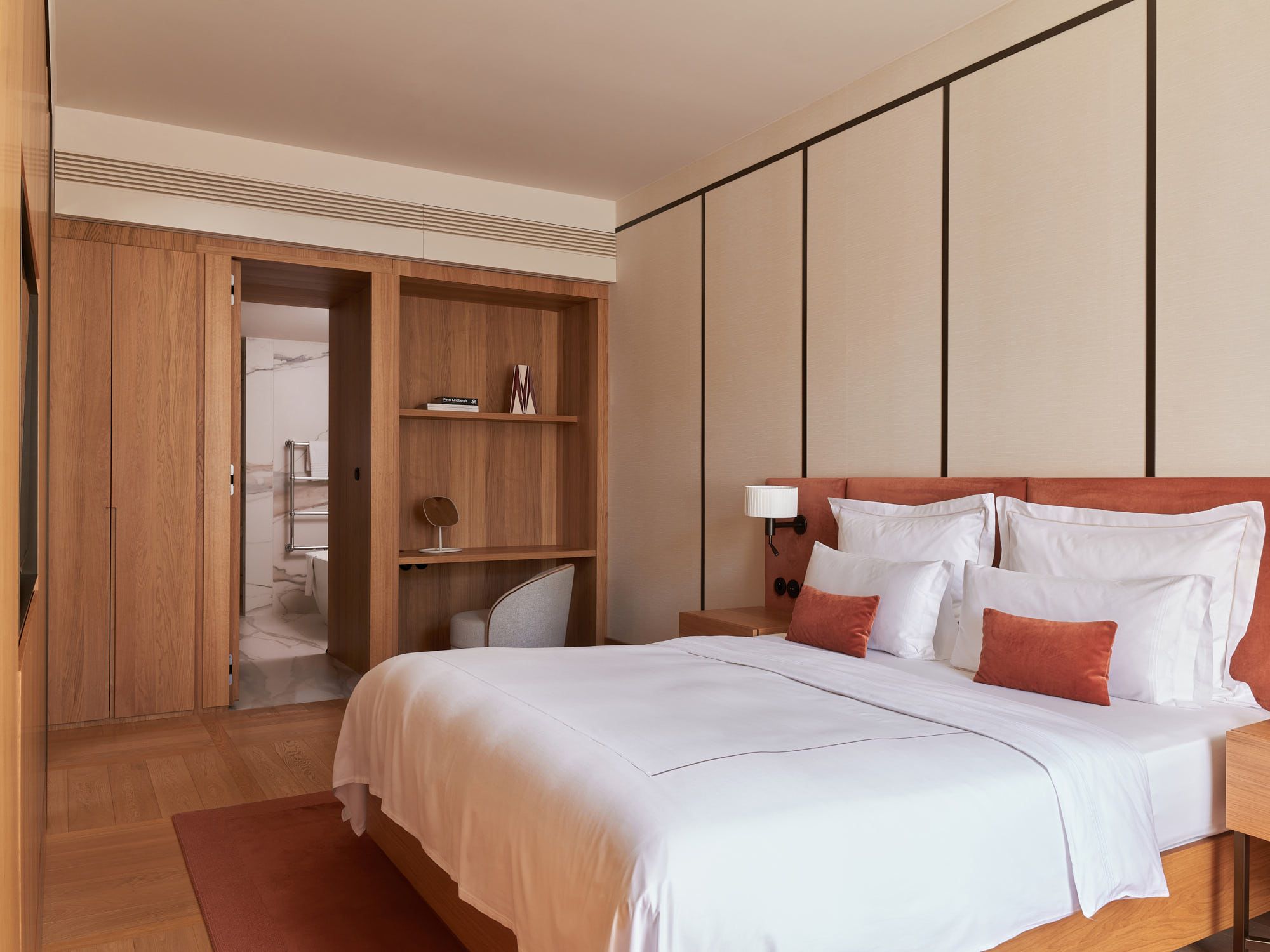 Deluxe-Suite mit Badewanne 